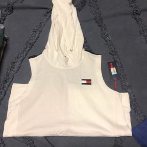 Tommy Hilfiger sleeveless work out shirt